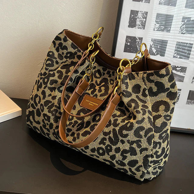 LEONORA Collection