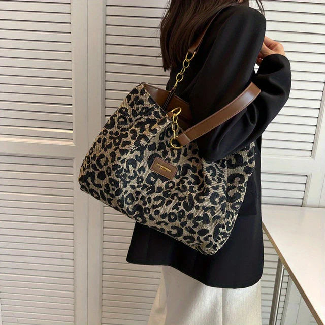 LEONORA Collection