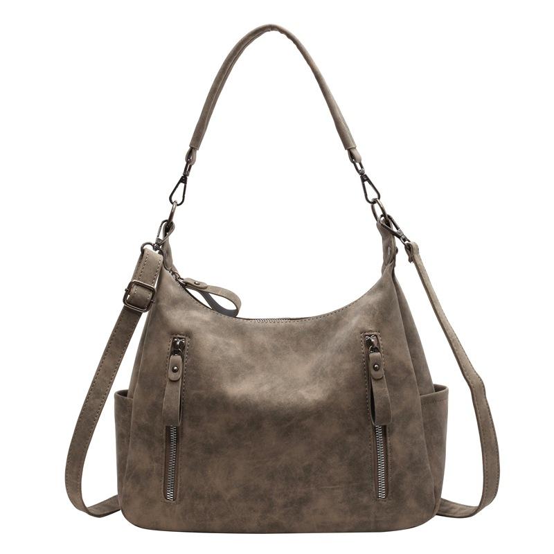 Sarah: Elegant and Timeless Design