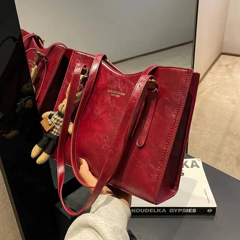 LENA: Elegant and Versatile Design