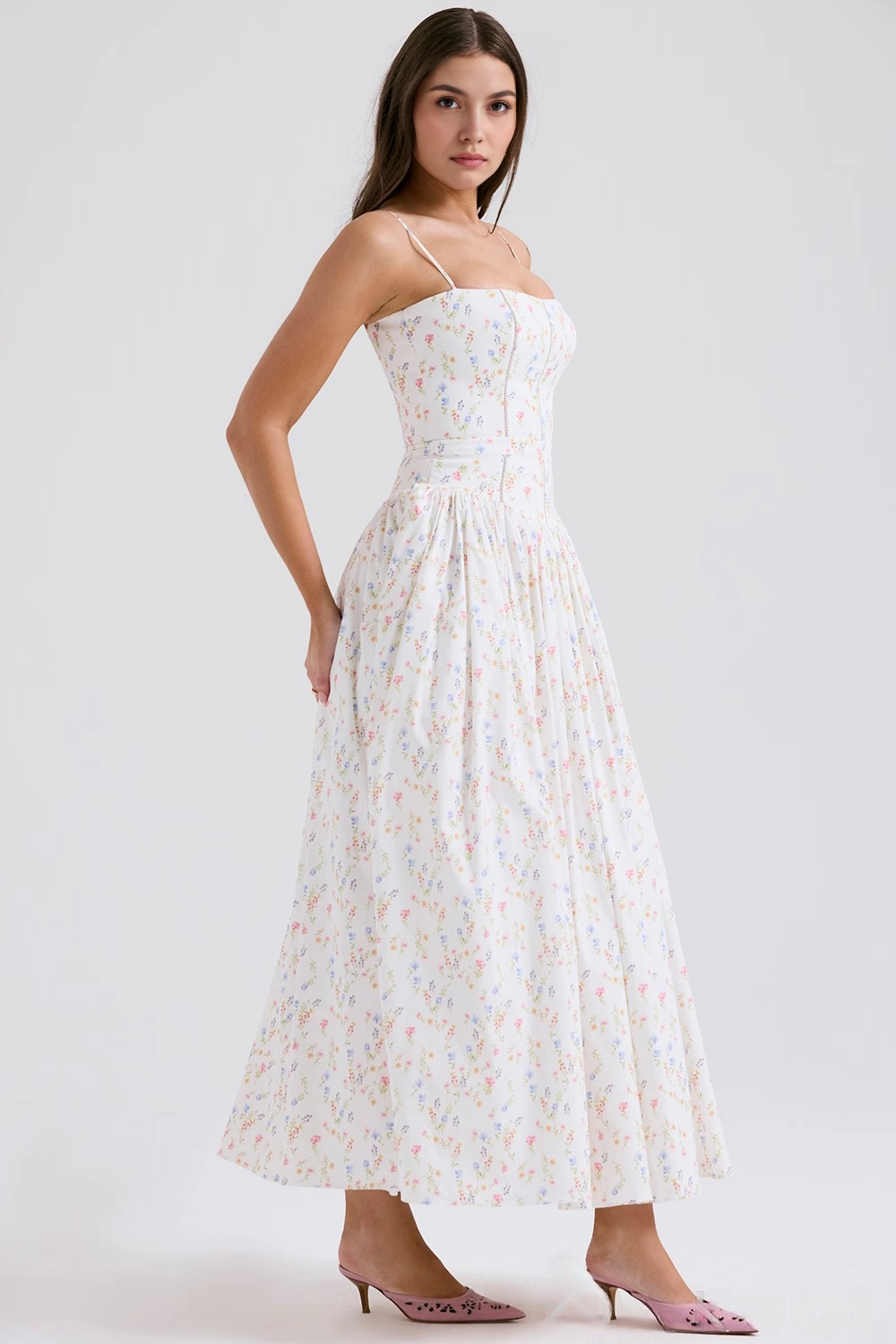 Sukienka Violetta – Kwiatowa Midi Elegancja