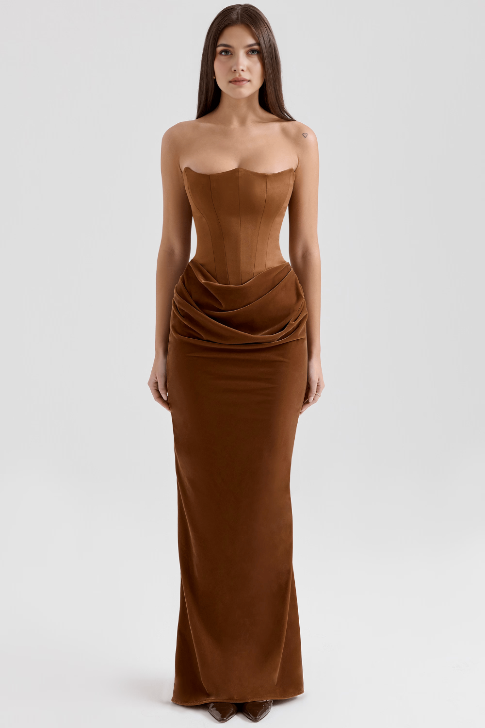 Sukienka Serene – Elegancja w Satynie