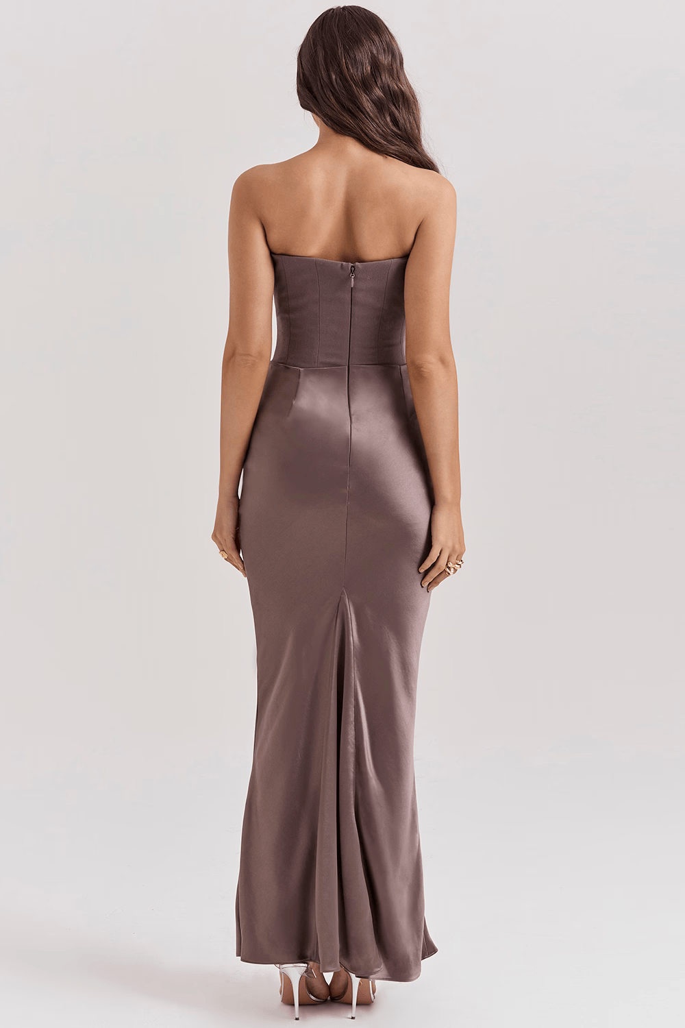 Sukienka Serene – Elegancja w Satynie