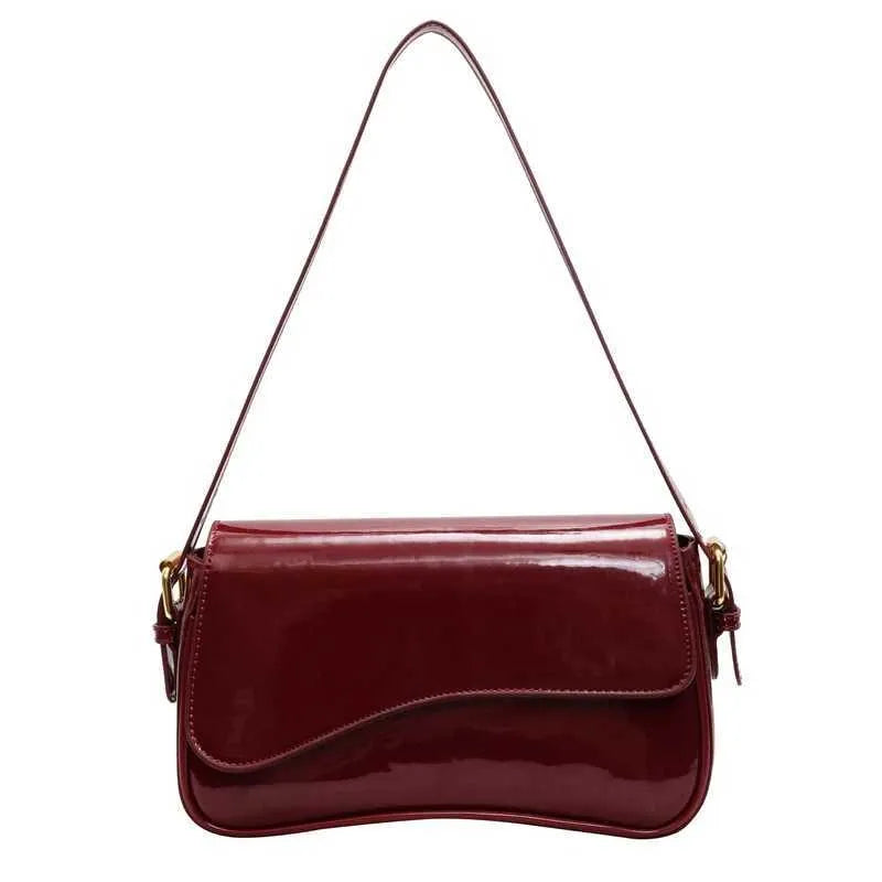 SADDIE - Stylish and Versatile Accessory