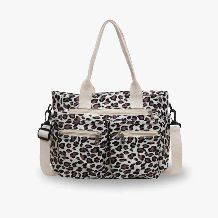Adventure in the Wild: SAFARI