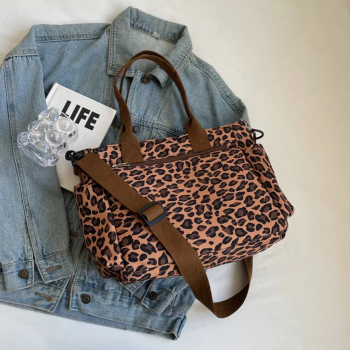 Adventure in the Wild: SAFARI
