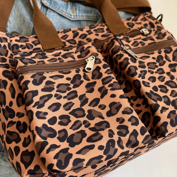 Adventure in the Wild: SAFARI