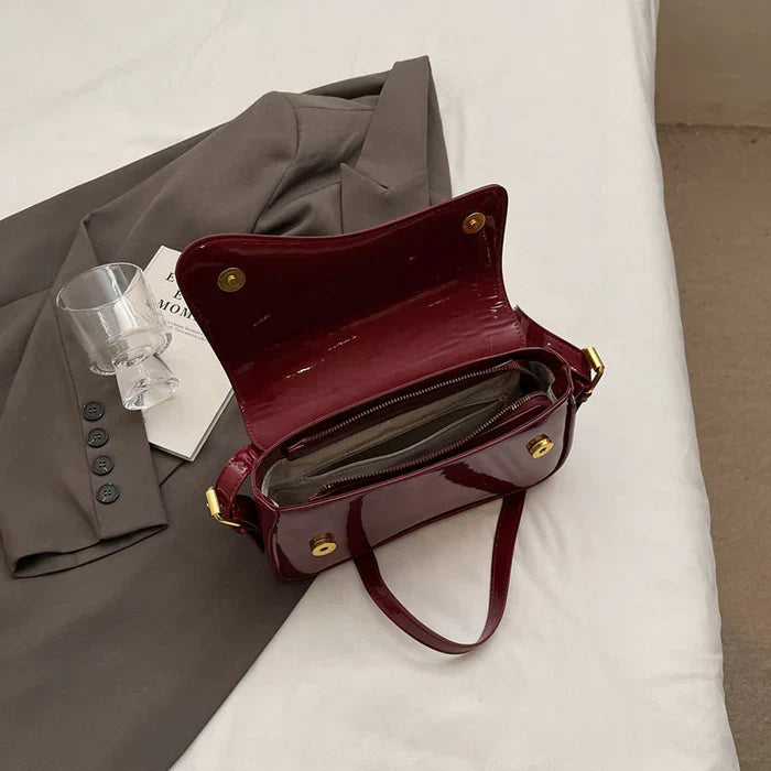 SADDIE - Stylish and Versatile Accessory