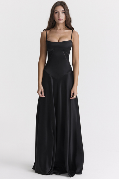 Sukienka Noelle – Ponadczasowa Elegancja