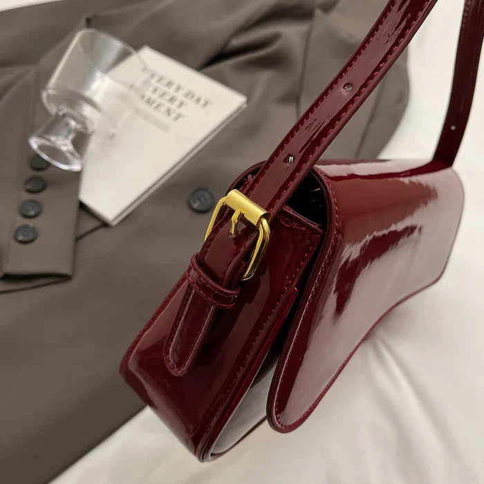 SADDIE - Stylish and Versatile Accessory